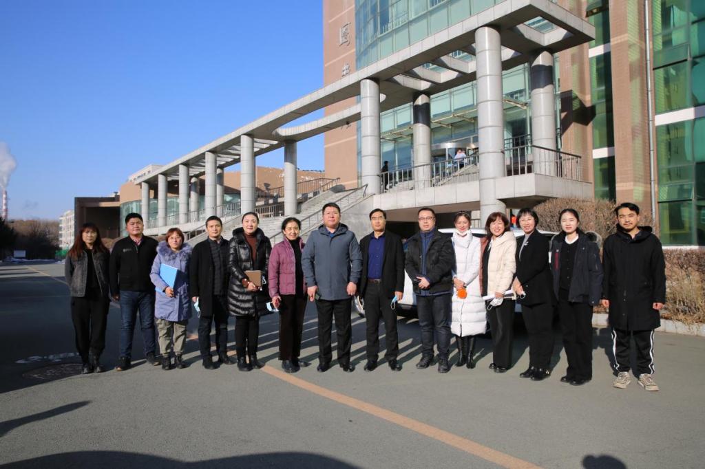 長春經開區工信局領導蒞臨我校指導創業孵化基地工作，共促校企協同發展